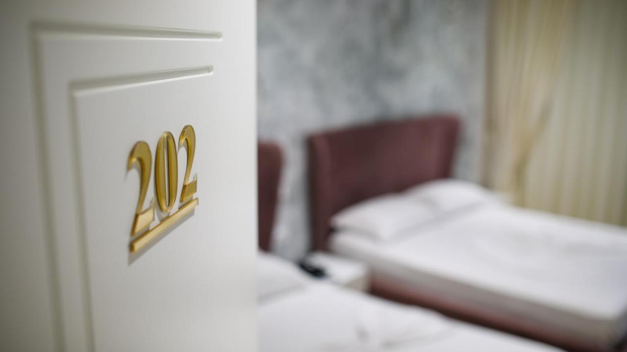 Blue Boutique Hotel เดอร์มี ภายนอก รูปภาพ